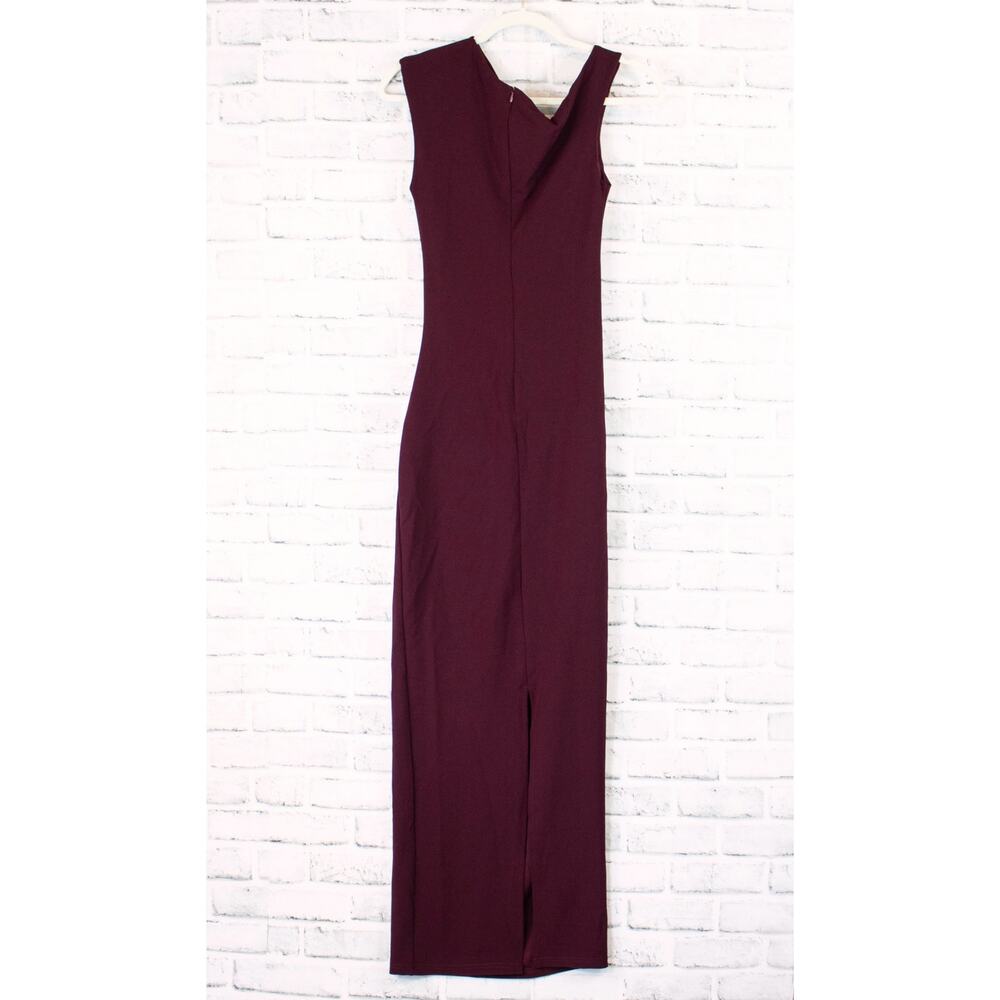 Showpo YH & Co Formal Maxi Dress Gown Size XS Wine Burgundy Red Genie Cocktail - Picture 4 of 8